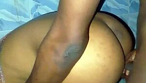 Hell yeah! Quick hot action inside the bathroom with a stunning submissive beauty!