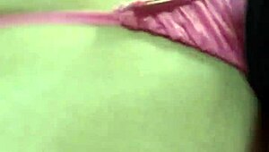 Masseur fucks huge ass bride