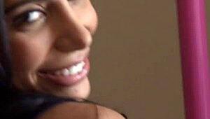 Lesbo Action with Lela Star and Brooke Belle in Fishnets