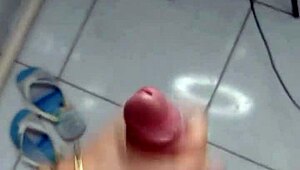 i leaked this video of thiagokelton punhetando with his tattoos.