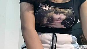 Indian Girl's Passionate Live Sex