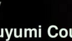 작고 가슴 큰 JD 첫 핑거링으로 격렬한 포티오 개발과 다중 스퀴트 경험