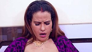 I caught my stepmom masturbating and couldn’t look away