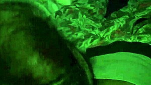 i'm watchin this hood chick suckin a big black cock so good