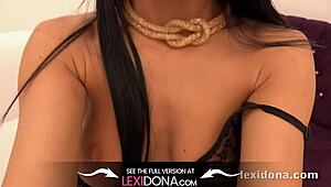 Home made fingering and gaping my pussy is so much fun