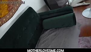 Stepmom Chad Alva Seduces in POV With Big Tits Action