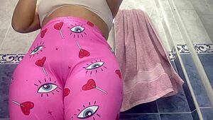 Massive Latina Booty Caught on Camera