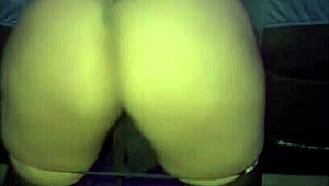 La Potra Aleja Seduces Young Guys With Her Chubby Latina Body