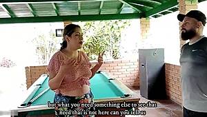 Latina cachonda arrendataria gives tenant a wild Colombian ride!