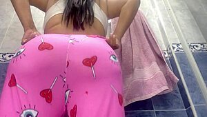 Massive Latina Booty Caught on Camera
