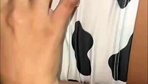 Arab Wife's First Anal Experience Screams Pain and Pleasure