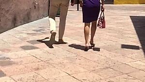 Voyeur Catches Riquisima Cougar Nalgas in Steamy Hidden Moment