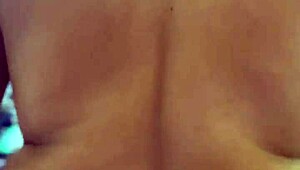 can’t hold back from ridin’ hard with some juicy moves. wanna see me bounce?