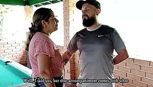 Latina cachonda arrendataria gives tenant a wild Colombian ride!