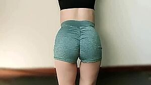 When your boyfriend cancels but a 28cm dildo keeps you satisfied