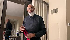 Rickysroom asks, Want to baste princess emily's tasty dish?