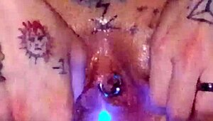 Watch my pussy cum from stretching training! 😏