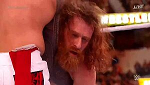 كيفن أوينز وسامي زاين يقاتلان يوسوس لقب الفرق في دبليو دبليو إي في ريسلمانيا 39