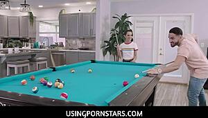 Freya von Doom's free use deal