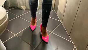 oh man, i was desperate and peed in my jeans, then he peed on my ass and i gave him a blowjob