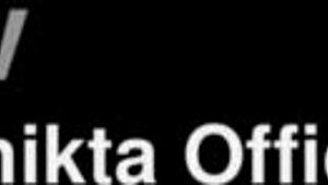 Girlfriend Enjoys Fucking Her Tight Holes