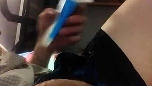 I’m obsessed with kinky anal play and wild masturbation sessions