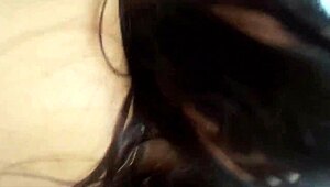 Passionate sex in misionero position with a run - amateur homemade