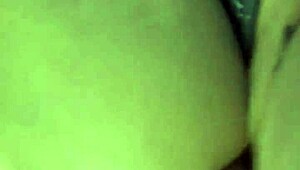 latina culona con enormes tetas me deja follar le el culo