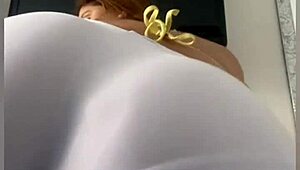 exhibitionist girl masturbates and flashes