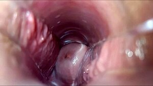 Wow, intense vaginal orgasm with a speculum! 😍