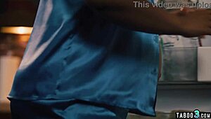 Big Boobed Pregnant Ebony Milf Avery Jane Craves Big White Cock