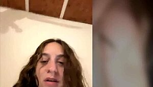 La putita de mi vecinaa aaaqqqq.