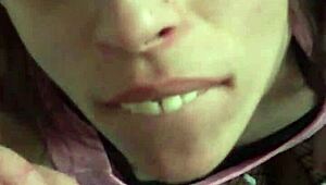 Just some sweet cuddle moments with Candie Cross in fishnets 😍