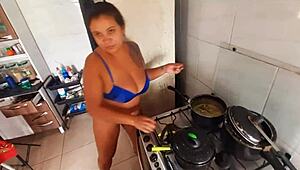 man, that brazilian babe’s blowjob or pasta sauce dilemma is brutal