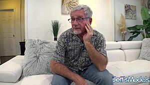 big dick makes bbw rose moan loudly