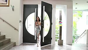 horny hc lasbian action so hot rn!