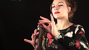 Ого, мой дилдо грязный треп становится диким