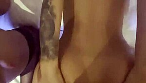 Stunning contrat Girls in hot threesome Action on Vacation