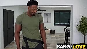 Stepsis Lana 18+ struggling with that monster cock 😏