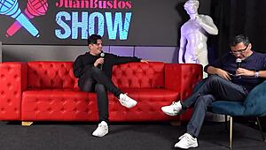 Colombian Big Ass Performs In Public After Show