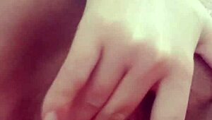 Pregnant Babe Explores Her Pussy In Fetish Session