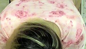 My Stepmom’s Gorgeous BBW Curves Ride Me Hard Before Work in Homemade Colombian Clip.