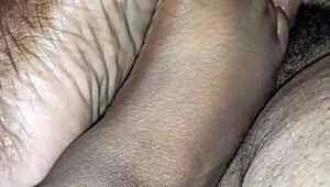 i cant stop messing up this footjob fetish thing