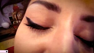 Hey, Üvey Anne ve Üvey Oğul POV'da Yasaklı Noel Dilek Listesi Paylaşıyor