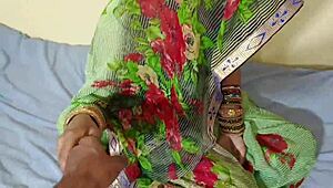 Innocent bhabhi turns into a mare without a word, so exotic!