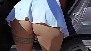 A sexy Mexican woman exposes her buttocks publicly