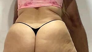 My Stepmom’s Gorgeous BBW Curves Ride Me Hard Before Work in Homemade Colombian Clip.