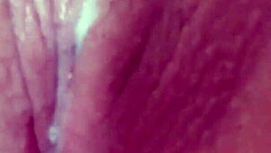 Watch casero lesbians masturbating outdoors in public.