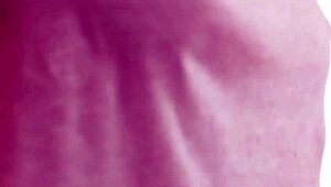 브렛 로시 거대 엉덩이로 사랑에 굶주려 😍