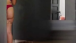 i spied on the whore accepting to fuck because her ass turns me on